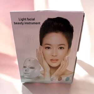 Light Facial Beauty Instrument - White